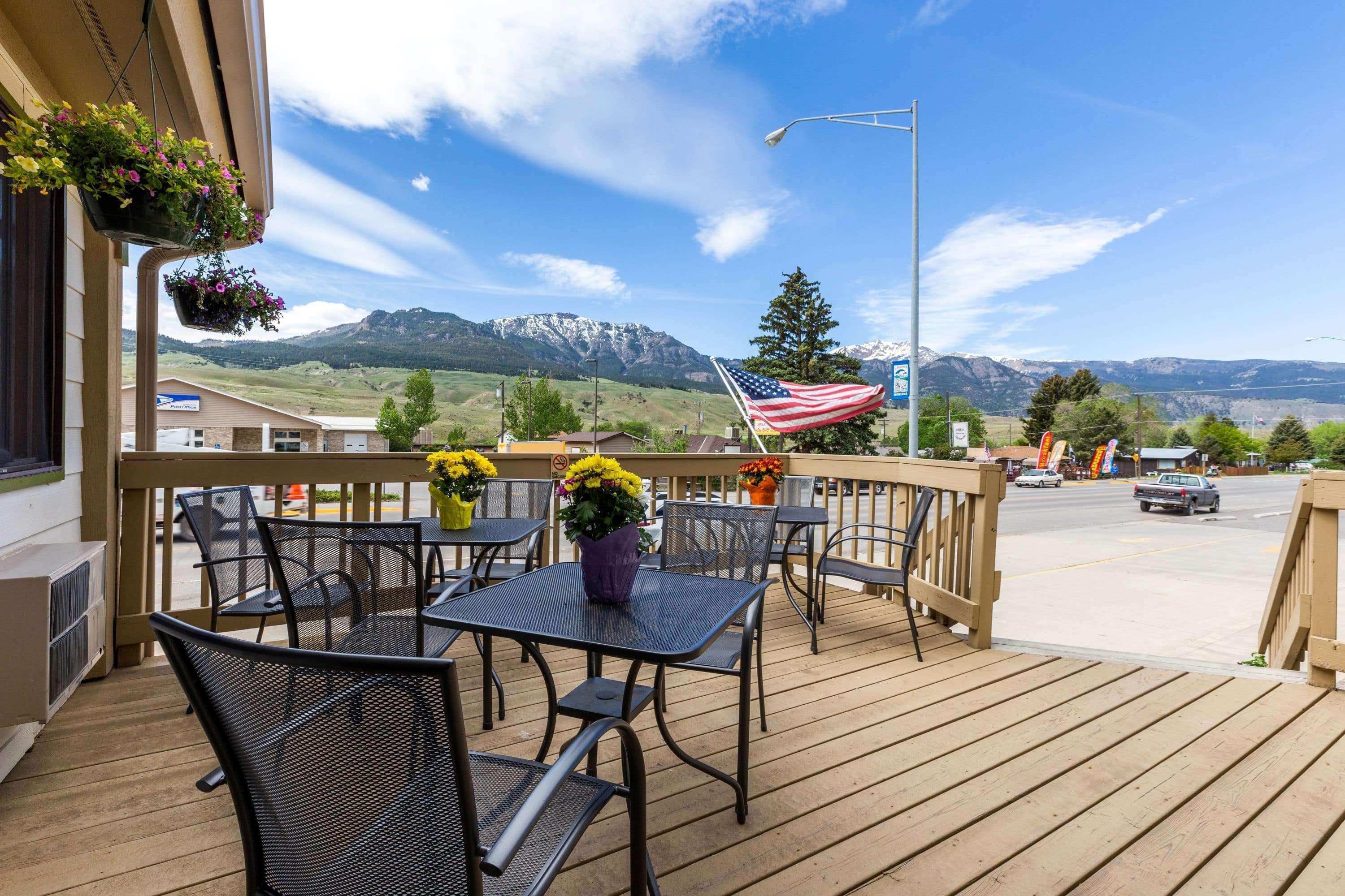 Super 8 By Wyndham Gardiner/Yellowstone Park Area Exterior foto